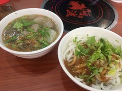 -阿波潮汕牛肉火锅·汤粉面(拱北店)