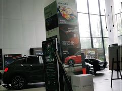 -领克中心(南京万帮店)