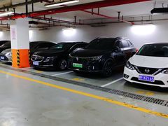 -沃尔玛购物广场（白丽生活广场店）-停车场