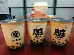手炒黑糖脏脏茶-LELECHA乐乐茶(美罗城店)
