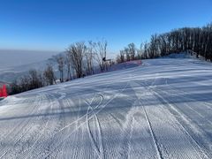 -中旅松花湖滑雪场