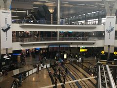 -奥利弗·雷金纳德·坦博国际机场