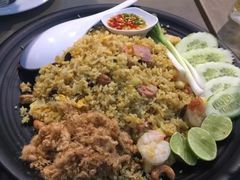 -The Dishes Seafood & Restaurant