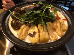 奶锅鸭脚煲-老表记广西宵夜螺蛳鸭脚煲(西大店)