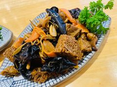 上海四喜烤麸-玖鲜小笼(中山广场店)