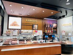 -Laderach 莱德拉(上海环贸iapm店)