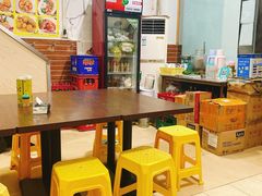 -家利美食店