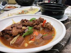 -南京悦客假日酒店