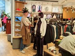 -lululemon(上海浦东IFC店)