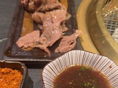 -铭牛烧肉·和牛海鲜自助(高新月牙湖店)