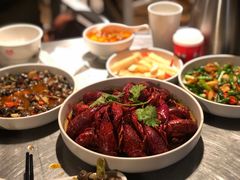 -龙巢盱眙龙虾·牛蛙·烧烤宵夜(八卦岭店)