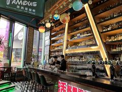 -Famous肥猫墨西哥音乐餐吧(五棵松华熙LIVE店)