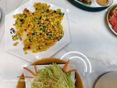 -何适山庄 ·可团建(水长城P2停车场店)