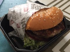 -The Habit Burger Grill 哈比特汉堡(复兴soho店)