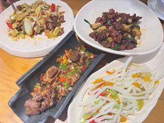 -隔壁老王·家常云南菜(花巷店)