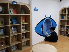 -小门牙好性格托育(北外滩中心)