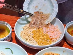 -裕兴记•蟹黄面馆(人民广场店)