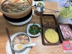 -菌小白火锅(时尚天河店)