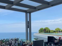 -瑰丽酒店·海吧·天际下午茶·现场DJ·天台酒吧