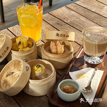 最近刷爆朋友圈的下午茶打卡地 在虹桥坊酒店的大堂