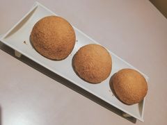 酥皮山楂叉烧包-蔡澜点心(三里屯T+MALL店)