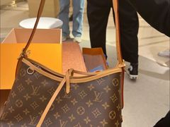 -LV路易威登(德基广场店)