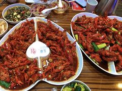 -龙巢盱眙龙虾·牛蛙·烧烤宵夜(八卦岭店)