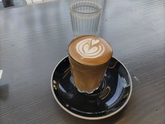 澳白-麻雀咖啡SPARROW COFFEE(十全街店)