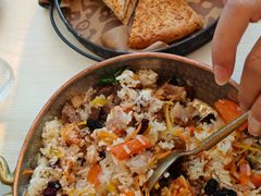 招牌酸奶手抓饭-龟兹KUCINA·新疆菜(前滩L+PLAZA店)