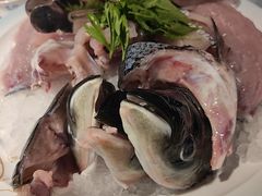 -爱你您·自家鱼塘·活水喷泉鱼火锅(八里店)