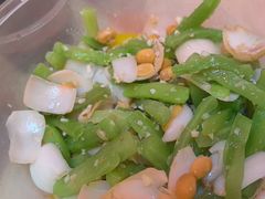 莴笋拌百合-弘雅饭店