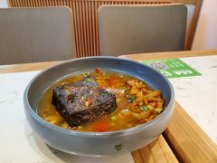 -百春原湖南牛肉粉(百联世纪店)
