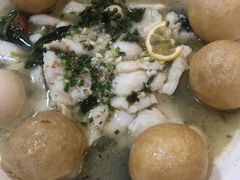 -乐达酸菜鱼面(山师东路店)