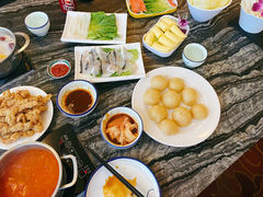 -云中捞高空旋转餐厅(商茂世纪广场店)