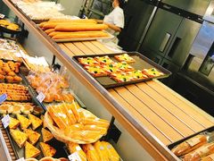 -巴黎贝甜(宜山路店)