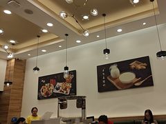 -佰搭果·广式茶餐厅(西华路店)