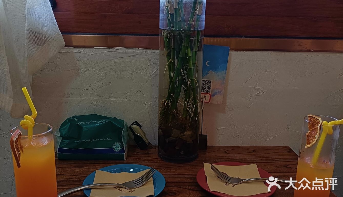 温馨舒适的小店探索
