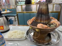 -一口猪海鲜浑锅·东北家常菜