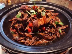 豇豆干红烧肉-千岛湖小鱼儿·淳安匠心农家菜