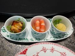 -新光酒家·方亮蟹宴·河豚(浦东店)