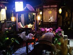 -韵秋荷(宝山龙湖天街店)