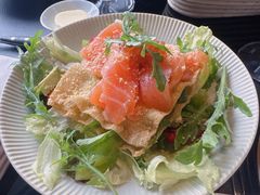 夏威夷三文鱼盛宴色拉-上海苏宁宝丽嘉酒店·Cafe Bellagio西餐厅