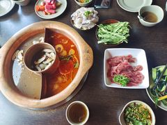 -滇釜火锅·能喝汤的火锅(车公庄店)