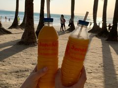 -Jonah's Fruit Shake & Snack Bar