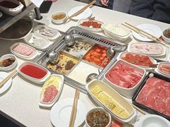 -海底捞火锅(沪南路店)