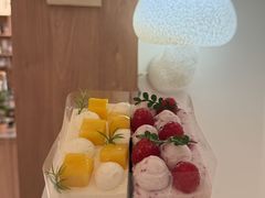-山与蓝·轻糖鲜果蛋糕(勒泰店)