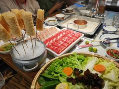 -尚尚仙·酸汤猪手·猪肚鸡火锅(华联万柳购物中心店)