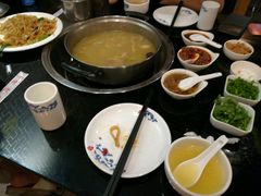 -丫丫汤膳打边炉(宏府408坊店)