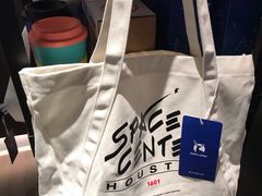 -瑞幸咖啡(外滩SOHO店)