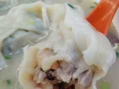 -白玉兰食品甜凤店(合生汇店)